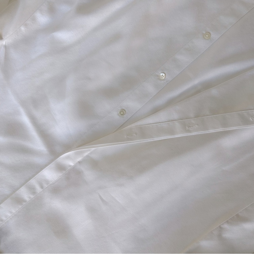 Massimo Dutti button down, size 6. - Picture 4 of 4